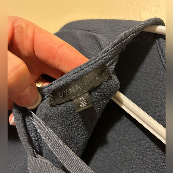 Dynamic Lace Detailed Back, Longsleeved Shirt - Picture 3 of 3